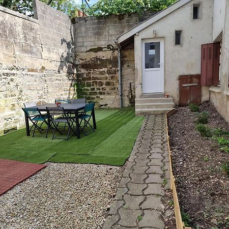 L Essentiel Gite Pour 6 Personnes Sireuil  Exterior foto